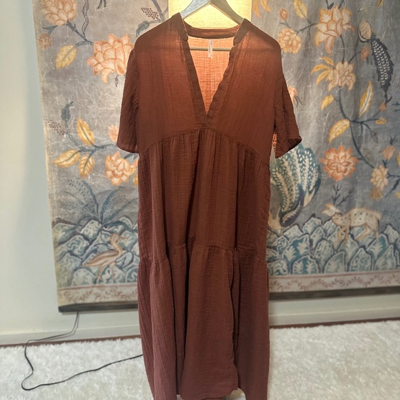 Anthropologie Dresses & Skirts - Anthropologie Kallie Flowy Maxi Dress - Terra Cotta (M)